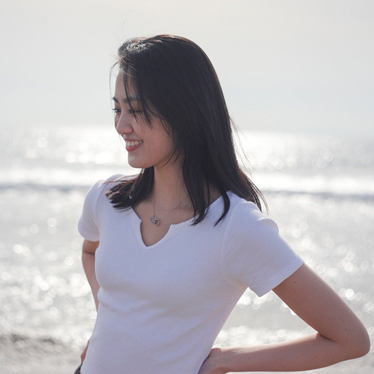 インフィニティ・リングのペアネックレス イニシャル・記念日彫刻 opp00089 つけっぱなしok アレルギー対応