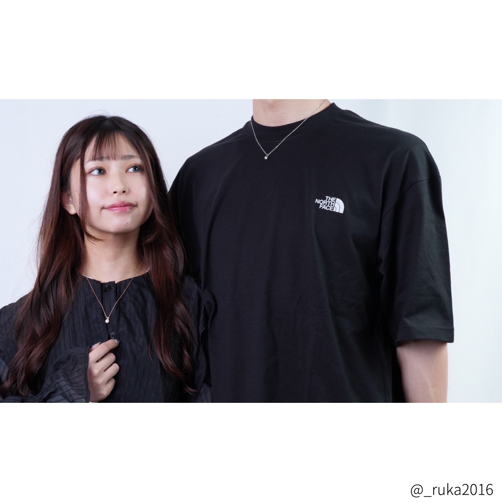 Note（音符）のペアネックレス サージカルステンレス イニシャル・記念日彫刻 アレルギー対応 一粒石 opp00106