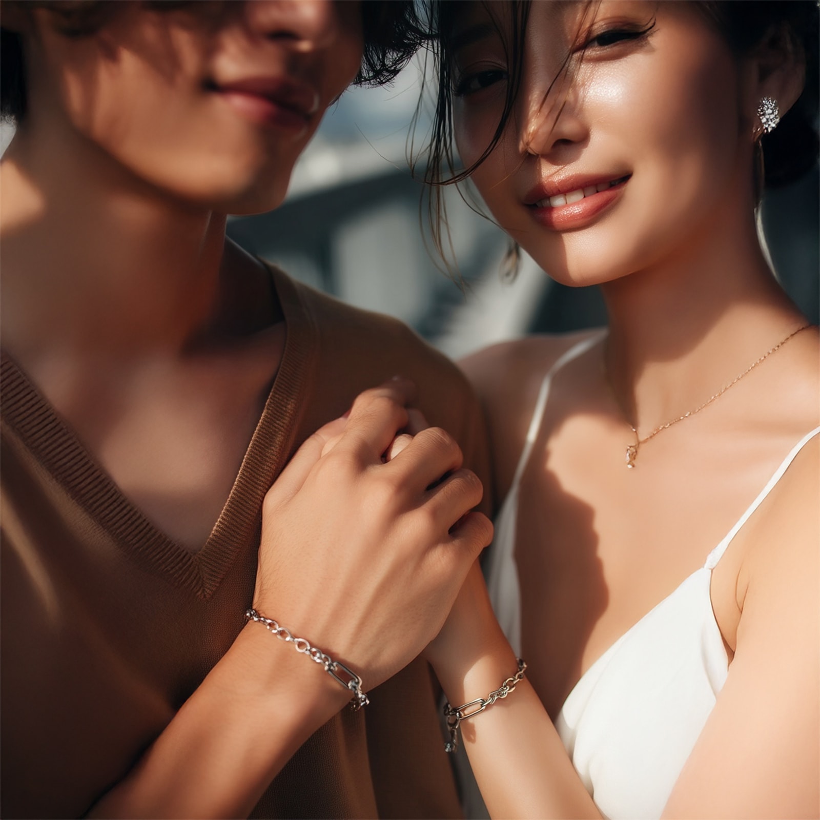 カスタマイズして好みのスタイリングが楽しめる チャーム+（プラス） ペアブレスレット イニシャル・記念日彫刻 つけっぱなしok klb092