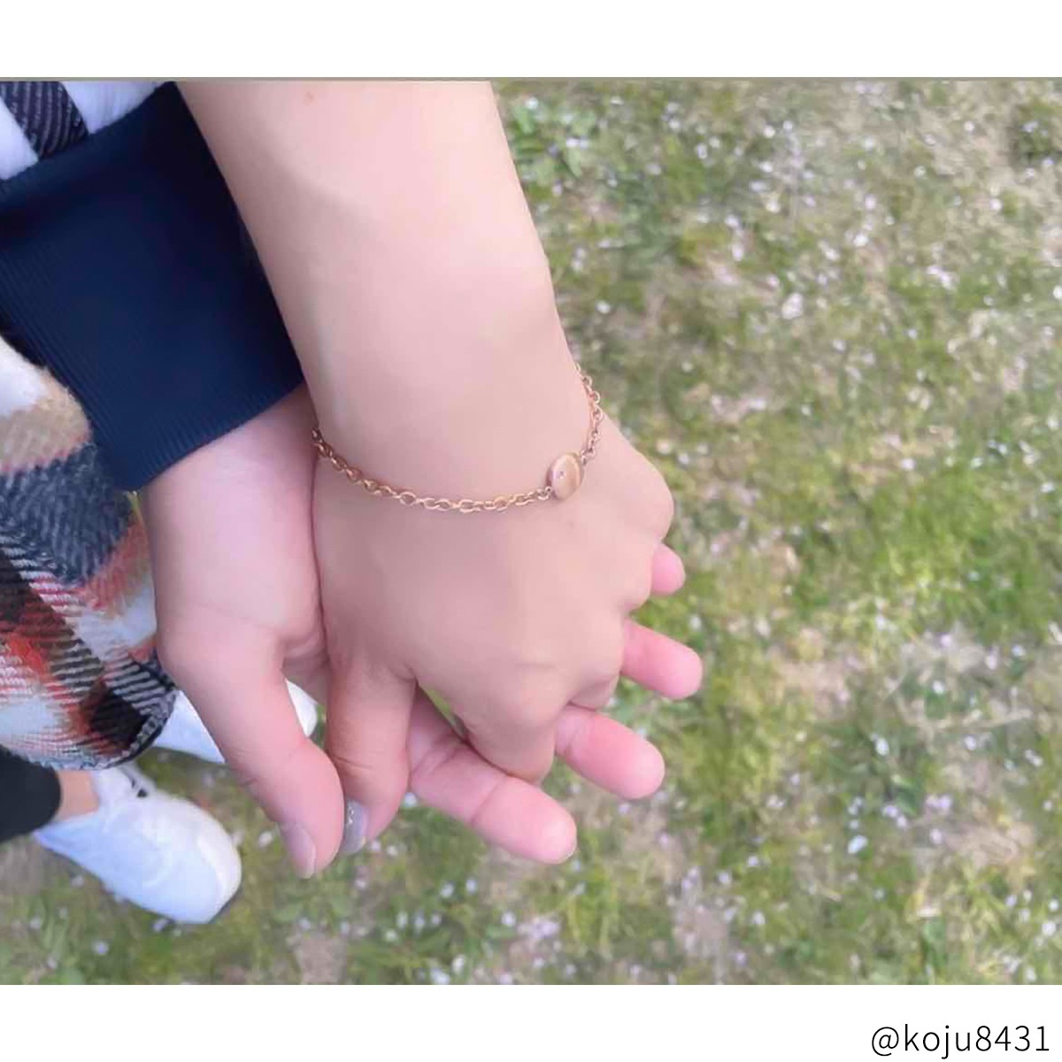 スクエア・プレートのペアブレスレット イニシャル・記念日彫刻 ステンレス  klb059 つけっぱなしok アレルギー対応