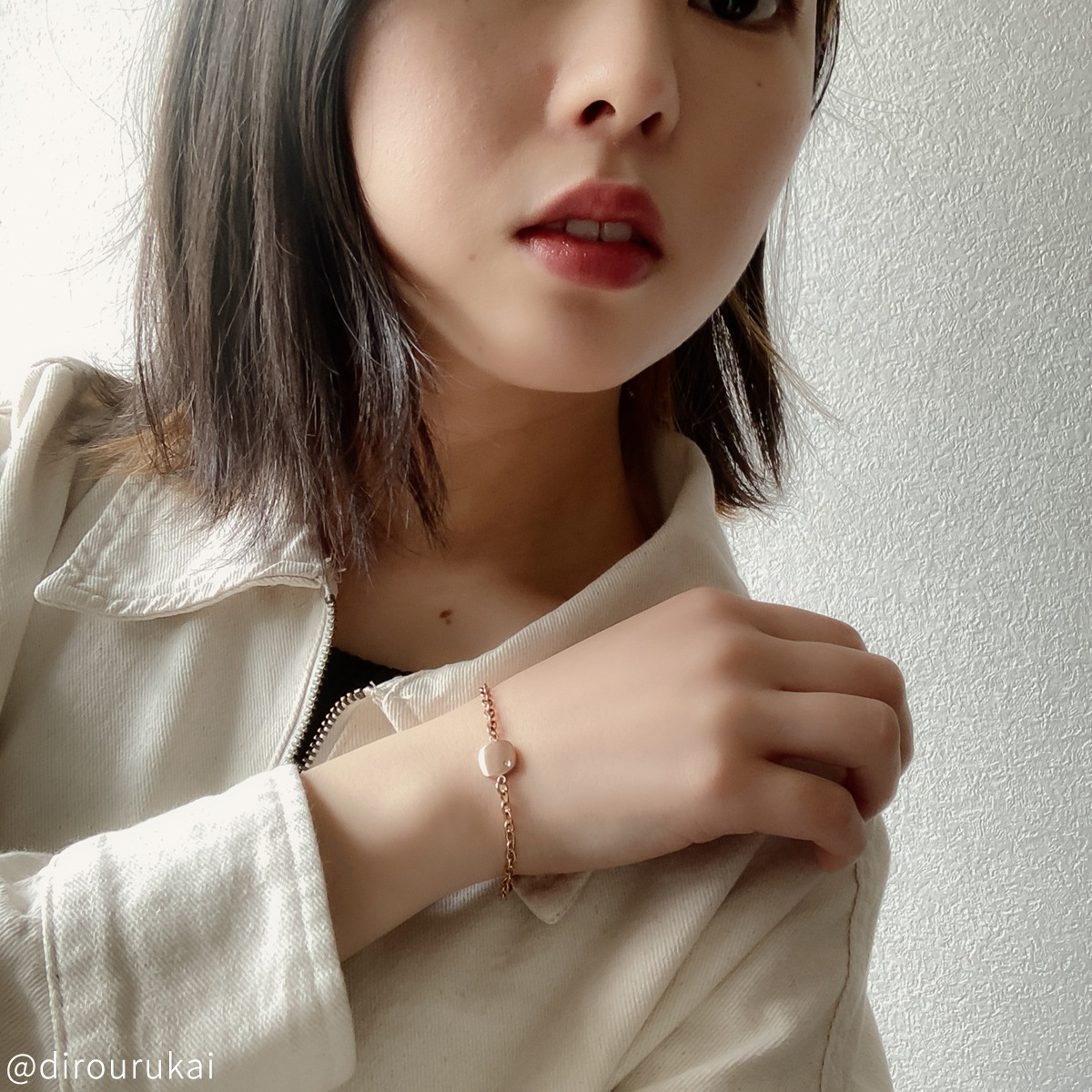 スクエア・プレートのペアブレスレット イニシャル・記念日彫刻 ステンレス  klb059 つけっぱなしok アレルギー対応