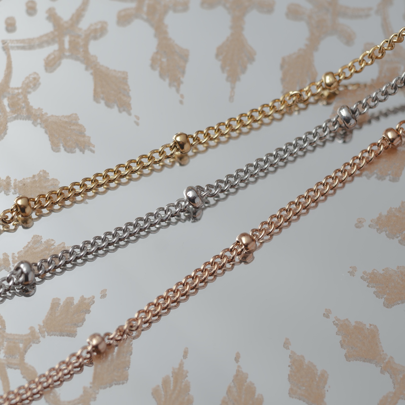 アンテーク♡アメリカ購入♡ベア刺繍額 drawing