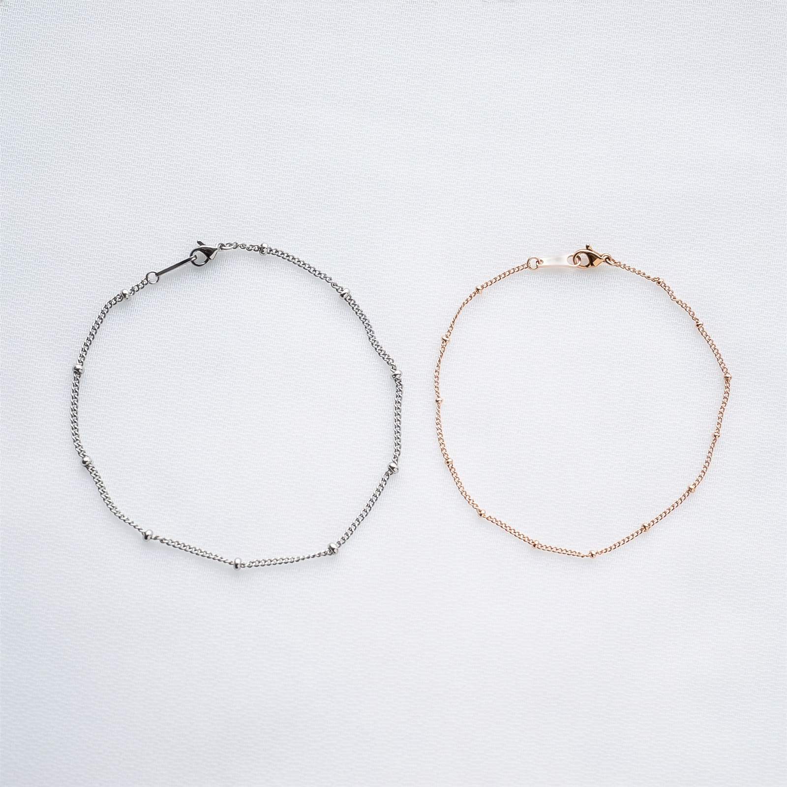 タイニービーズのデザインチェーン　ペアアンクレット　サージカルステンレス（316L） つけっぱなしok klb061 アレルギー対応