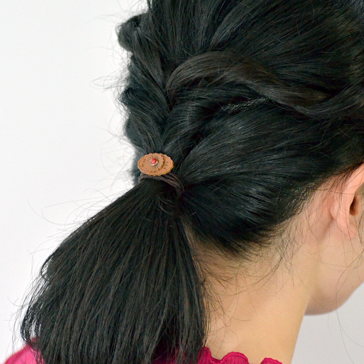 ペア ヘアゴム ペア ブレスレット 両方でお使い頂ける ヴィーガンレザー　ヘアアクセサリー typeA フリーサイズ klb026｜つけっぱなしOK｜刻印無料｜アレルギー対応