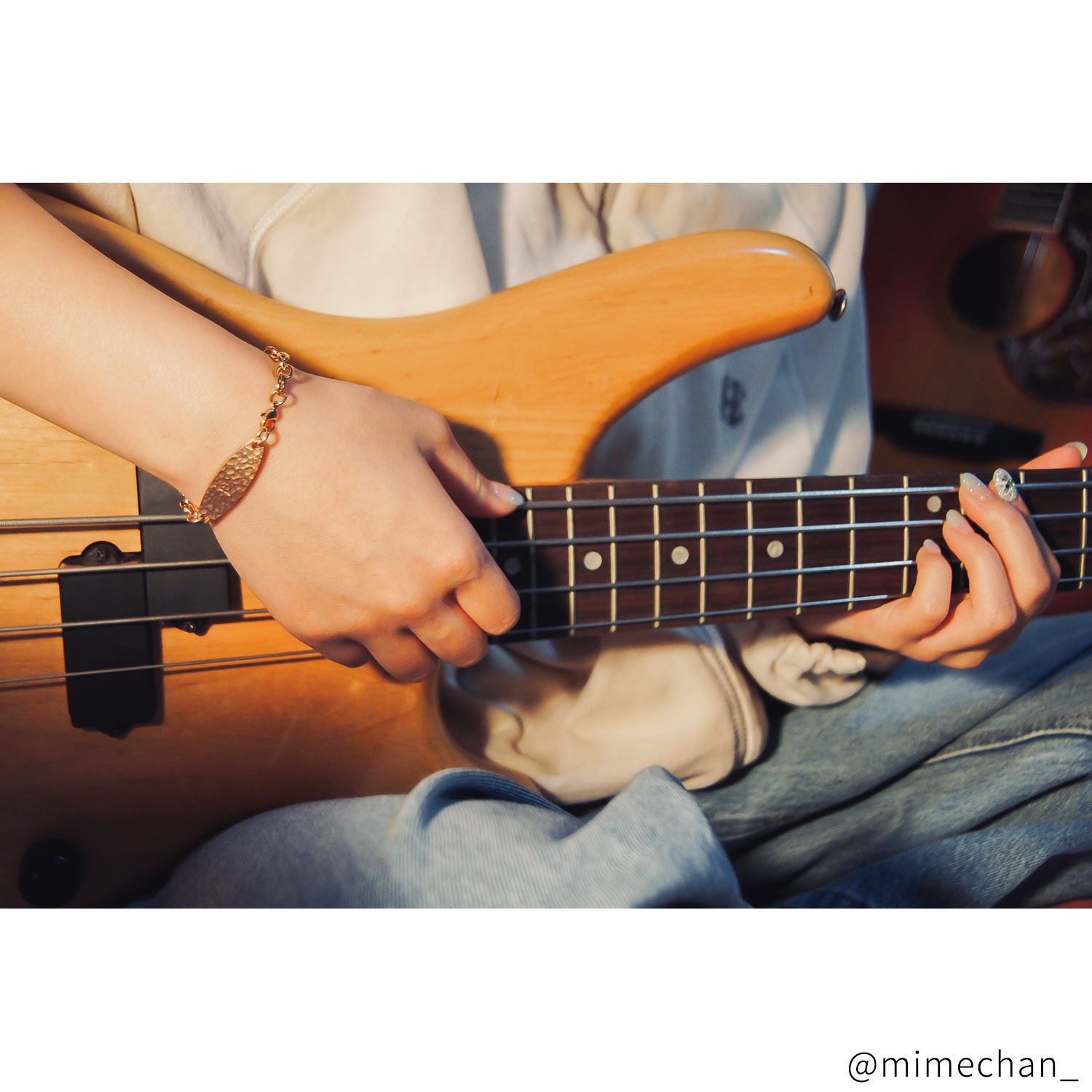 ビッグ・オーバル テクスチャープレートのペアブレスレット イニシャル・記念日彫刻　klb068 つけっぱなしok アレルギー対応