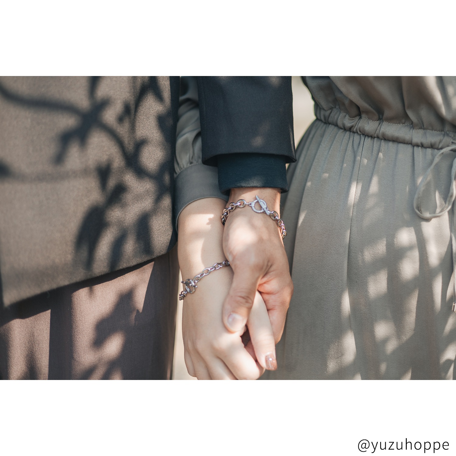 太めチェーンのマンテル・ペアブレスレット サージカルステンレス イニシャル・記念日彫刻　klb069 つけっぱなしok アレルギー対応