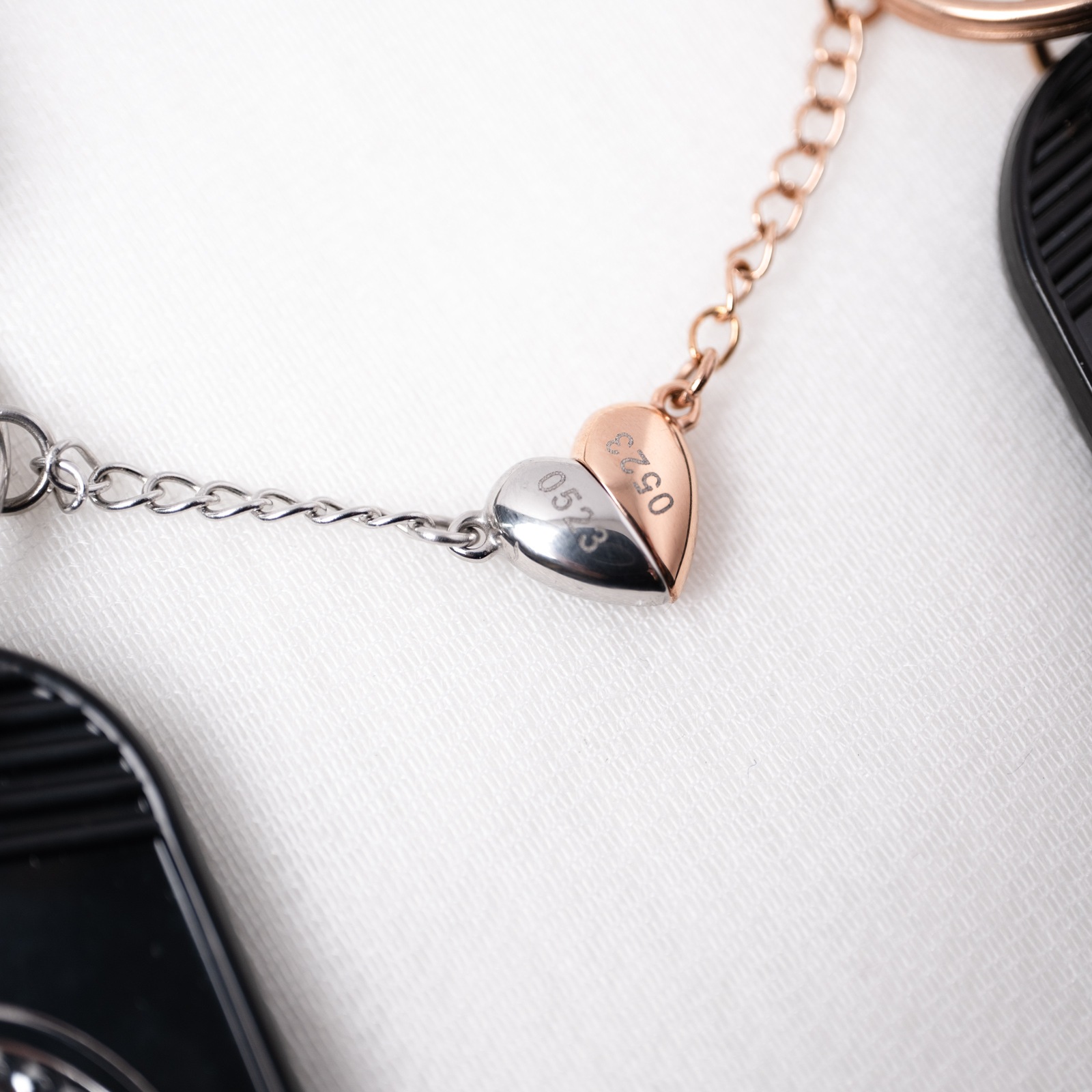 【ペアキーホルダー】 キング&クイーンのモーテルキーホルダー kla048