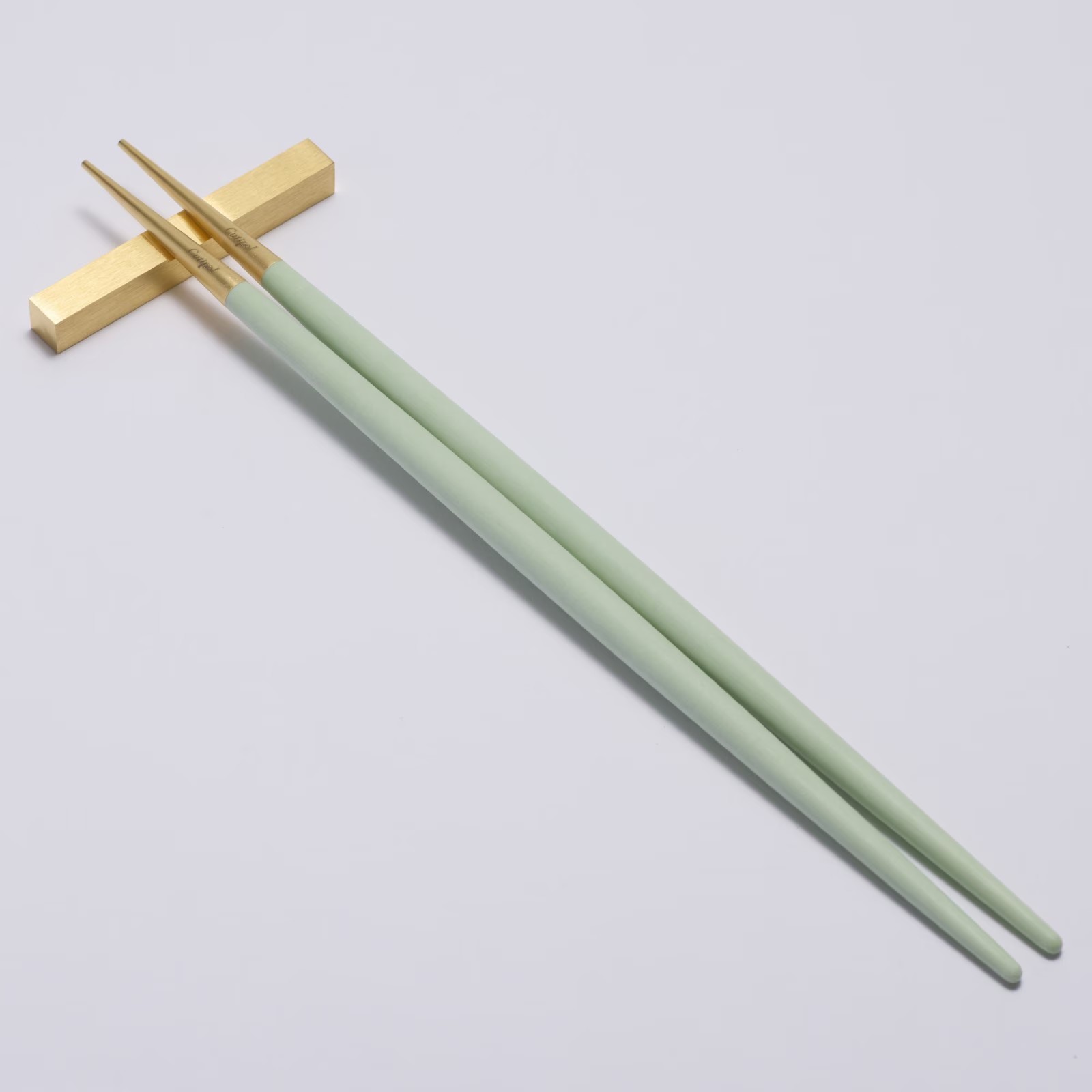 Cutipol GOA Celadon Gold