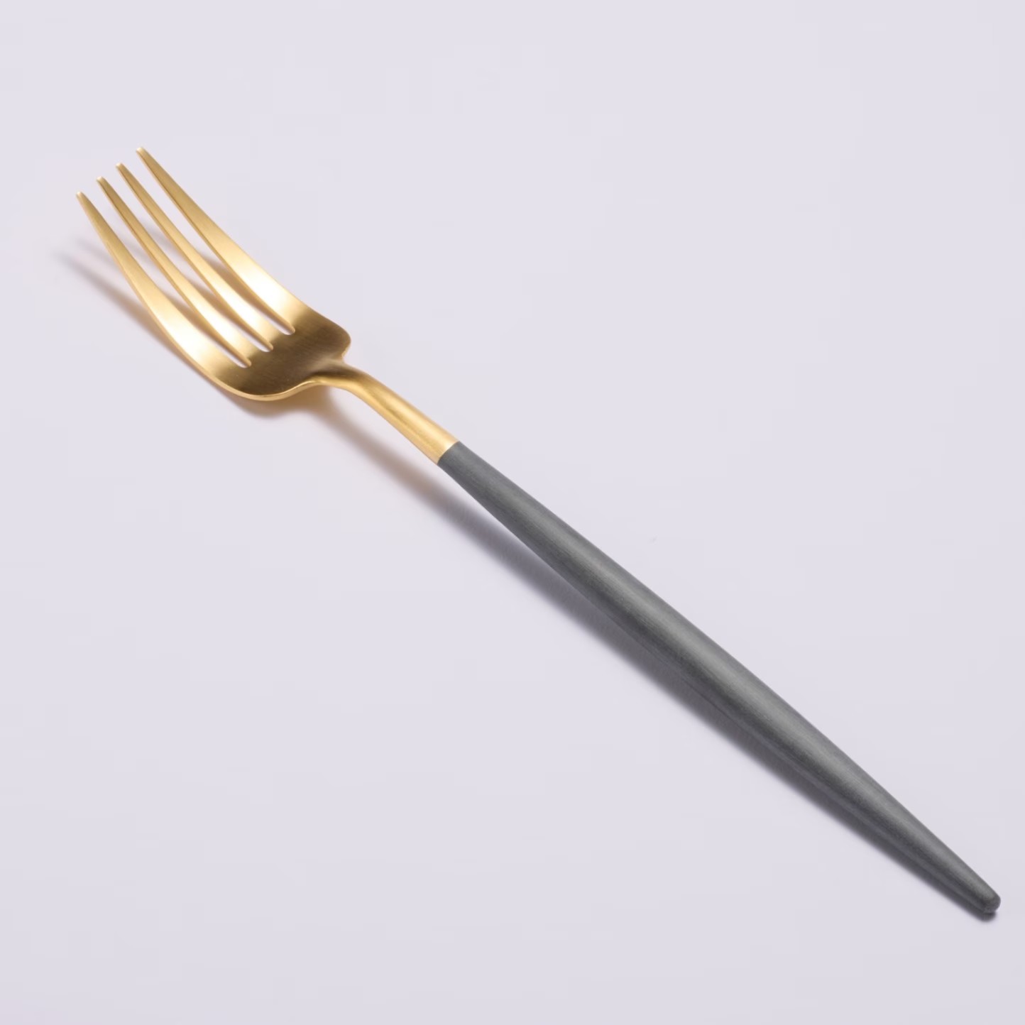 Cutipol GOA Gray Gold