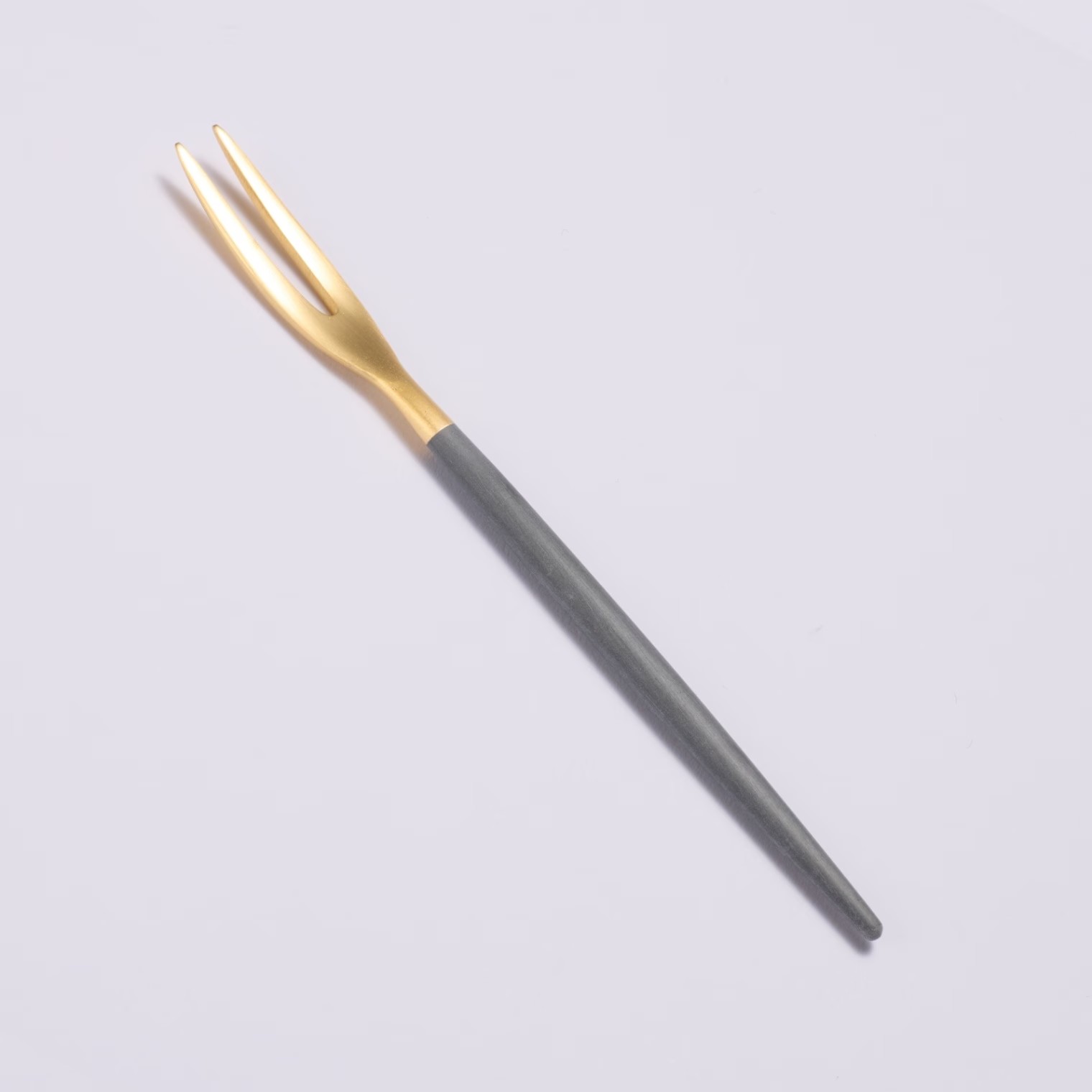 Cutipol GOA Gray Gold