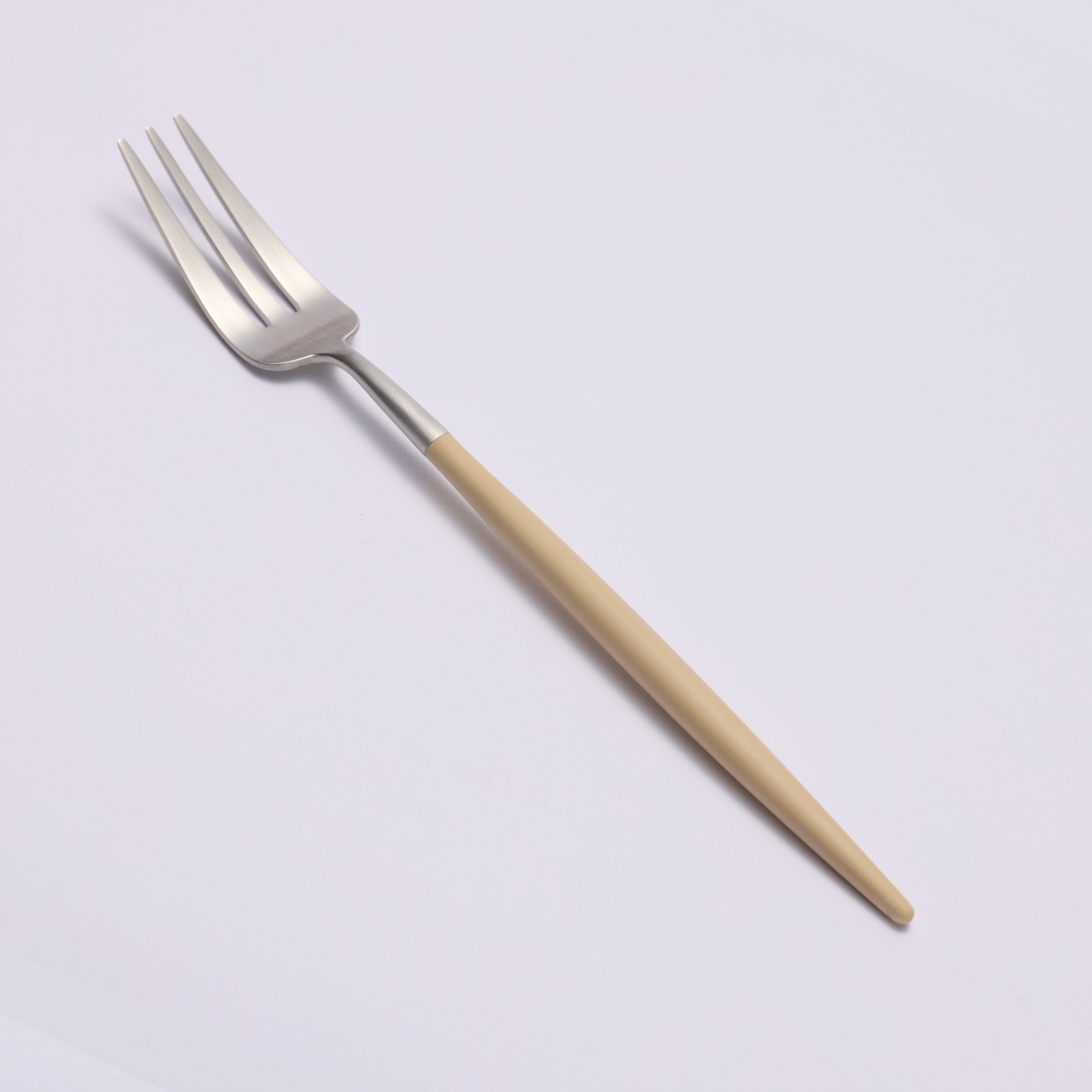Cutipol GOA Ivory Silver