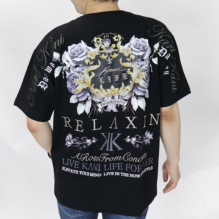 【Karl Kani】バロックローズ刺繍半袖Tシャツ
