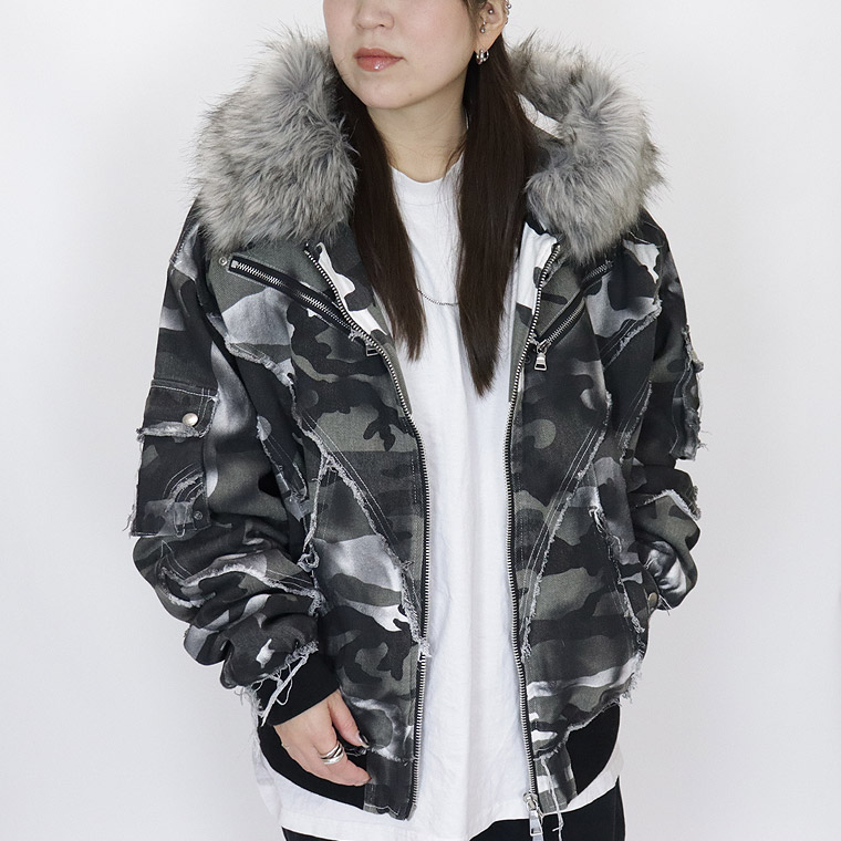 【P.N UNDERGROUND】ファー脱着スプレーフードブルゾン