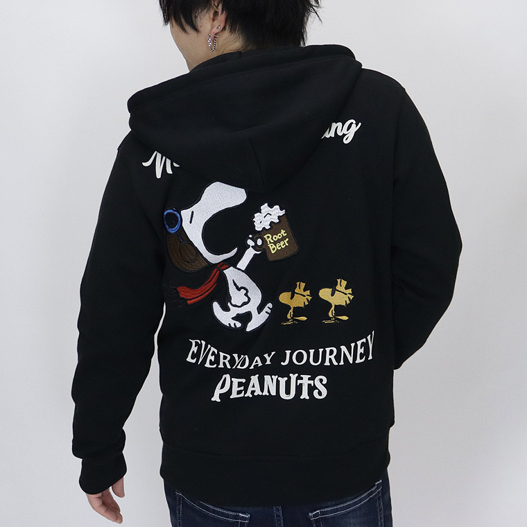 【SNOOPYコラボ】ビール刺繍スヌーピーZIPパーカー