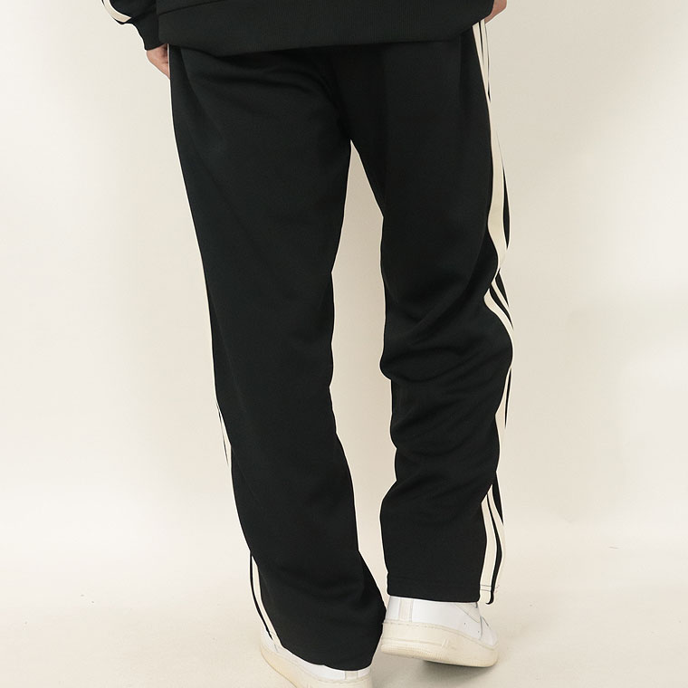 【RED CAP GIRL】フロント刺繍トラックパンツ