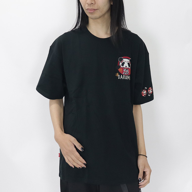【PANDIESTA JAPAN】熊猫 -大吉ダルマｰ 半袖Tシャツ