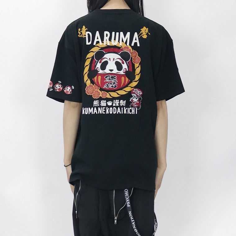 【PANDIESTA JAPAN】熊猫 -大吉ダルマｰ 半袖Tシャツ