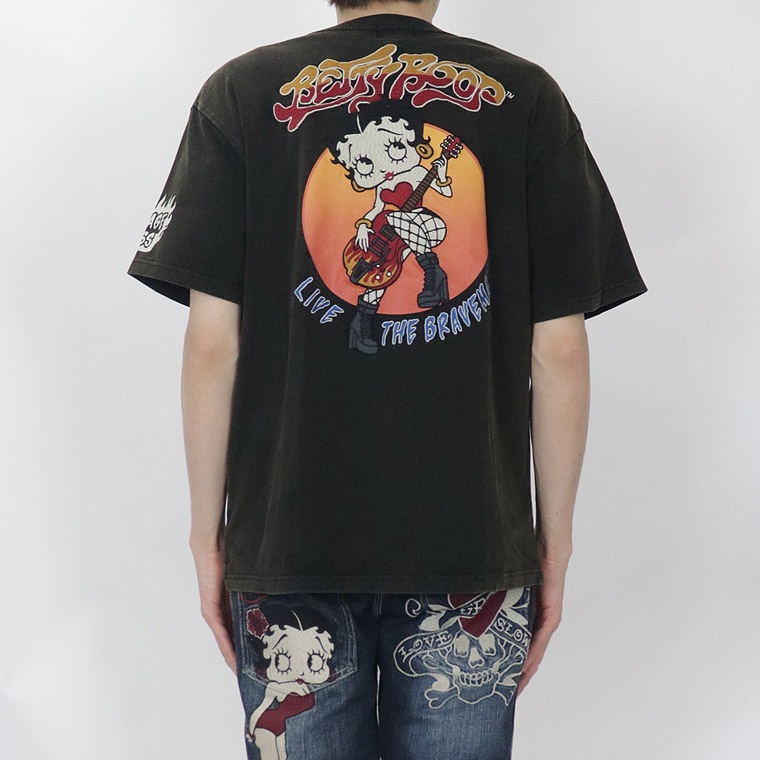 【BETTYコラボ】フロスト加工半袖刺繍Tシャツ ギター