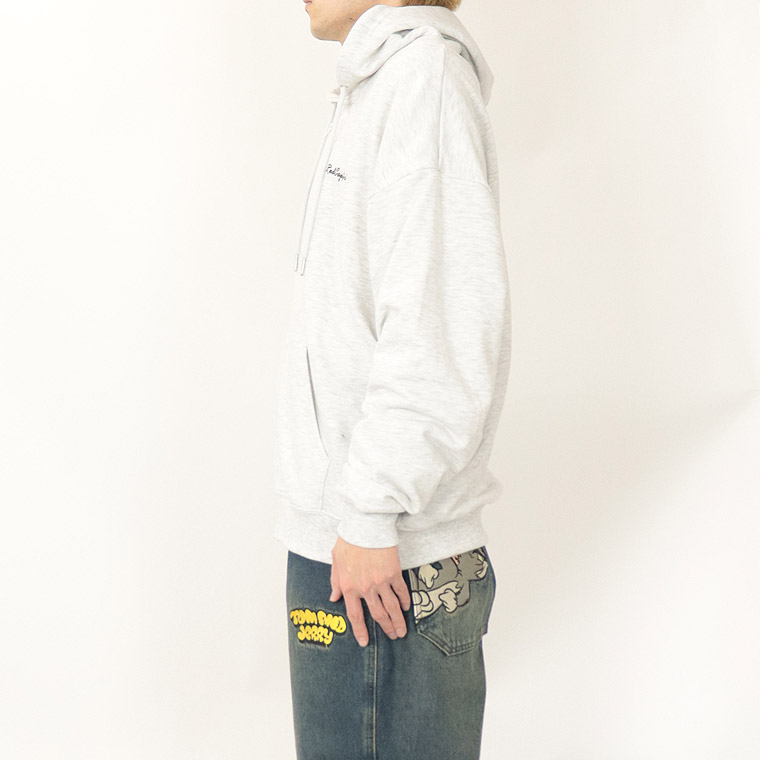 【RED CAP GIRL】ポイント刺繍 バックプリント裏毛ZIPパーカー