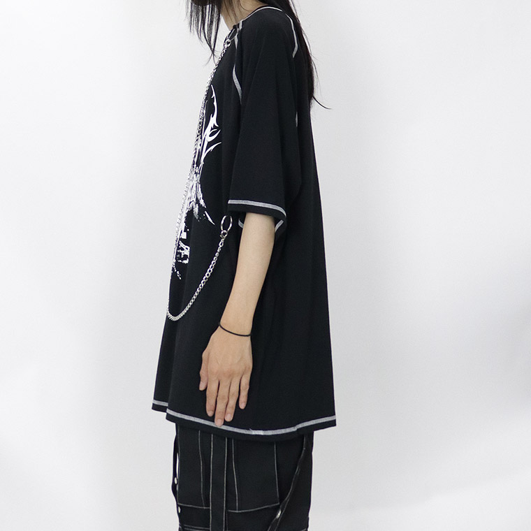 ＼数量限定３０％ＯＦＦ／ダブルチェーンディテールグラフィックBIGシルエットTシャツ