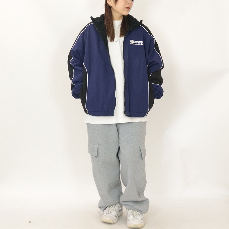 SALE ナイロンリバーシブルブルゾン