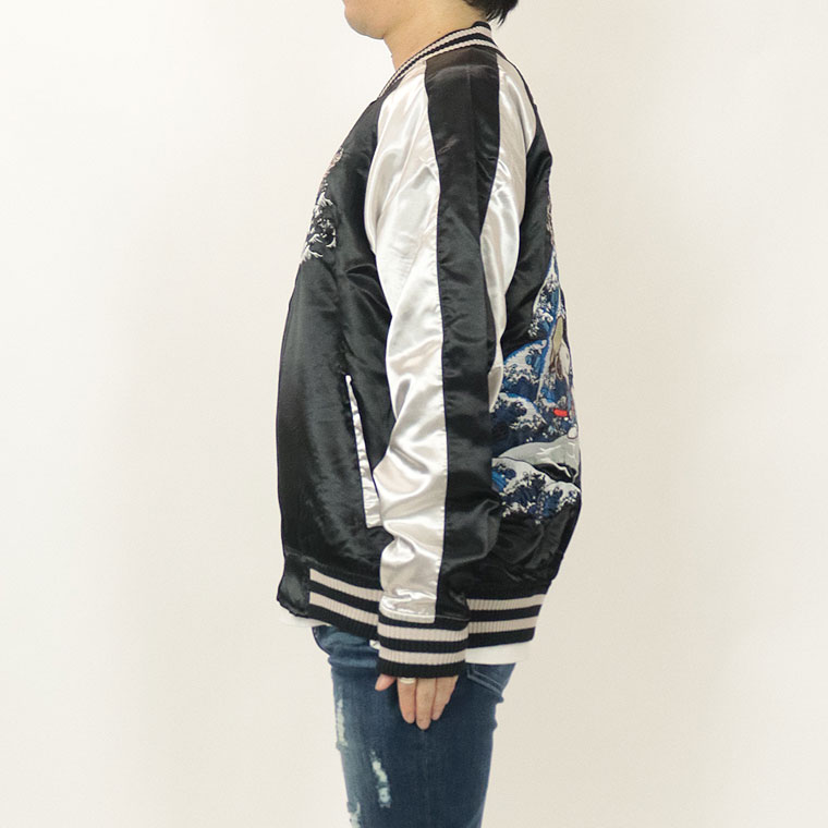 スヌーピー刺繍スカジャン