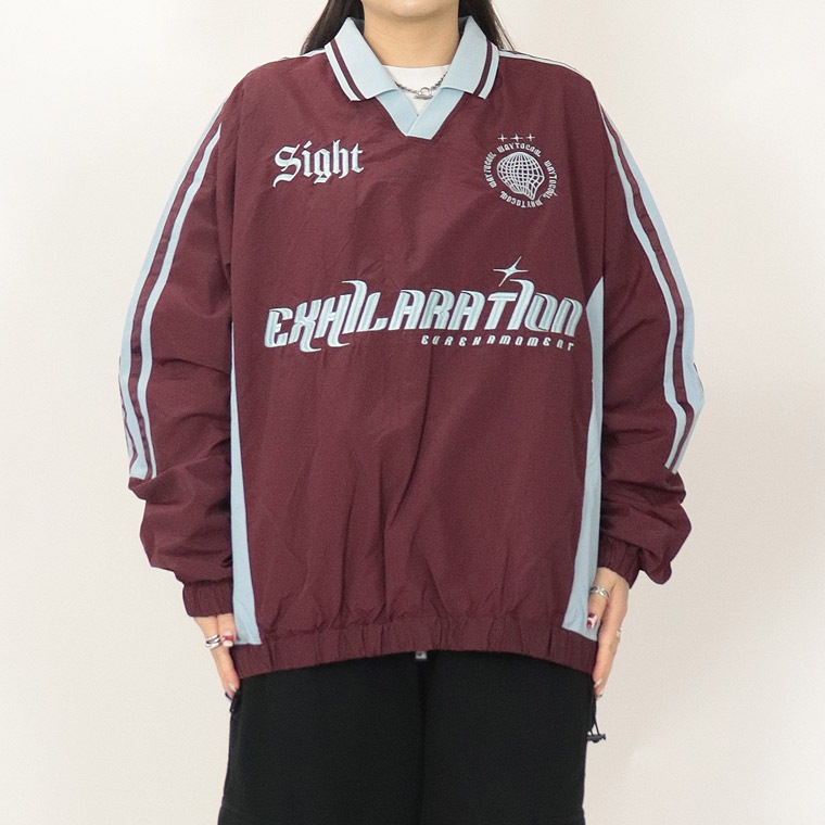 サッカー襟付ナイロンプルオーバー