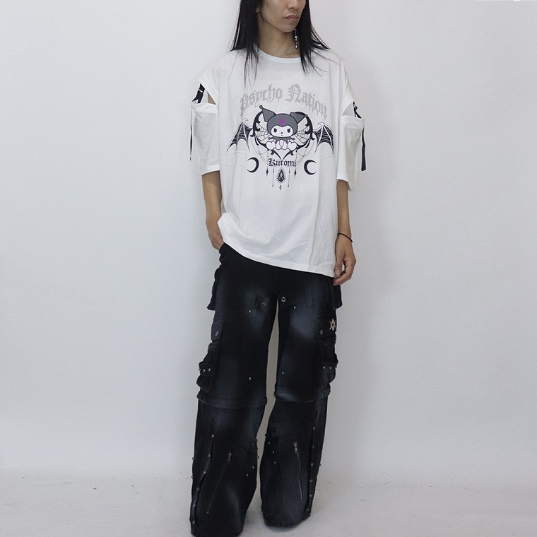 \数量限定35%OFF/【PSYCHONATION】『サンリオ・クロミコラボ』デビルストーンBIGシルエットTシャツ