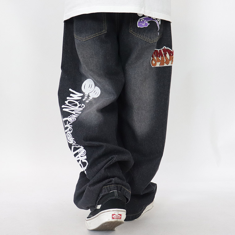 ワッペンデニムバレルレッグパンツ