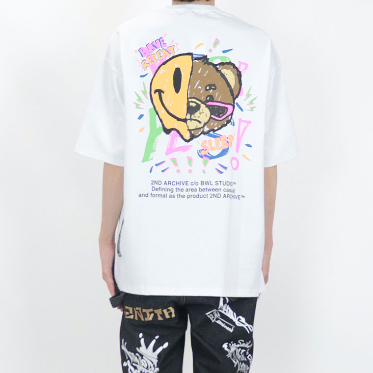 2ND ARCHIVE】スマイルベアーバックプリント半袖Tシャツ | アイテム