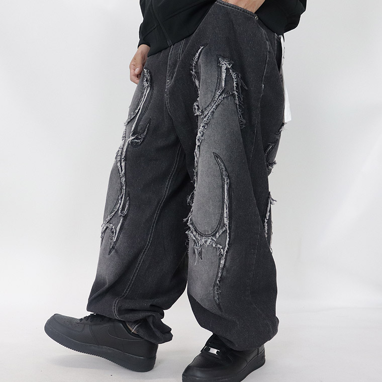 カットオフモチーフデニムパンツ