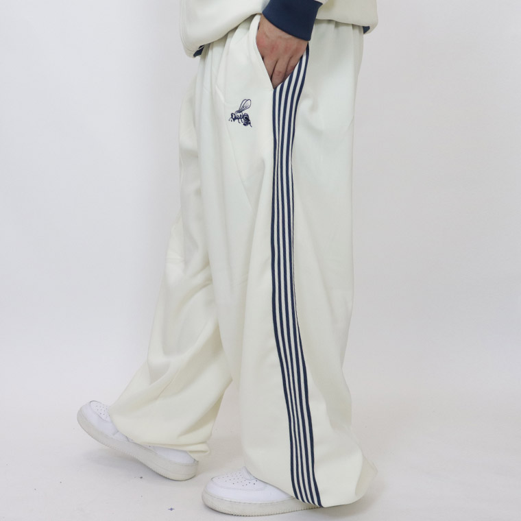 ハチ刺繍入りバルーンパンツ