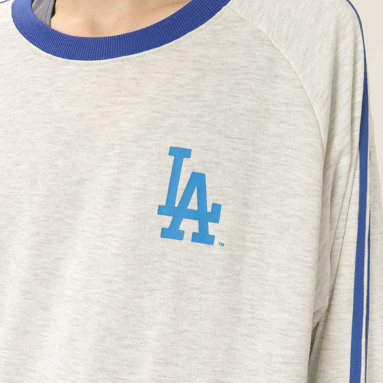 MLBバックプリント ラインクルーネックトレーナー