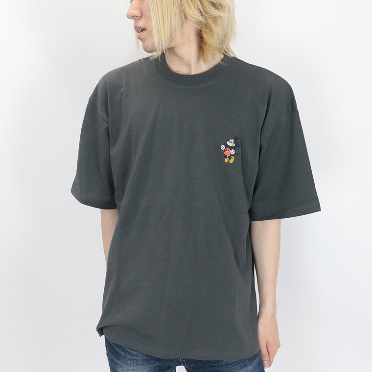 夏物先行セール55％OFF【Disney/ミッキー】ミッキー半袖Ｔシャツ/バックプリント&刺繍/(ペアルック・アメカジ系)