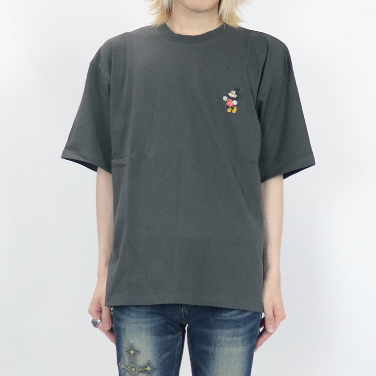 夏物先行セール55％OFF【Disney/ミッキー】ミッキー半袖Ｔシャツ/バックプリント&刺繍/(ペアルック・アメカジ系)