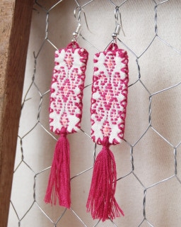 tesoro / 刺繍ピアス スクエア / ピンク [メール便対象品]|tesoro|ブランド