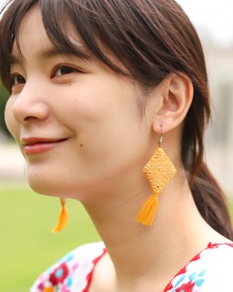 tesoro / 刺繍ピアス ダイヤ / イエロー [メール便対象品]|tesoro|ブランド