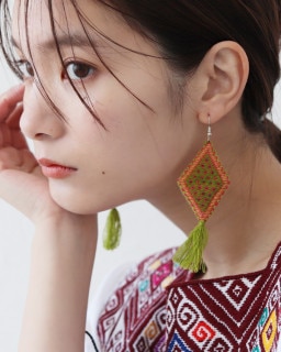 tesoro / 刺繍ピアス ダイヤ / カーキ [メール便対象品]|tesoro|ブランド