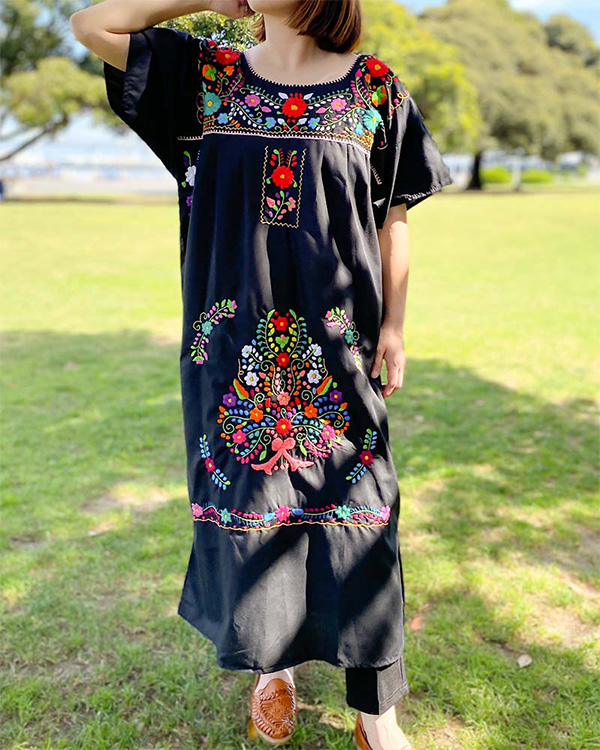 pheeta定価47.300円　ブラック フラワー刺繍 ワンピース 新品タグ付き tesoro / メキシコ刺繍ワンピース / ブラック×カラフルフラワーL