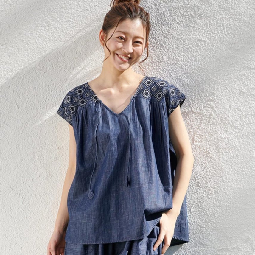 【新作】shanti  / プルオーバー デニムエンブ フラワー