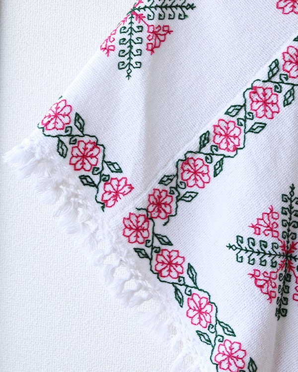 tesoro / メキシコ刺繍ポンチョ / ホワイト｜テソロ(tesoro)公式通販