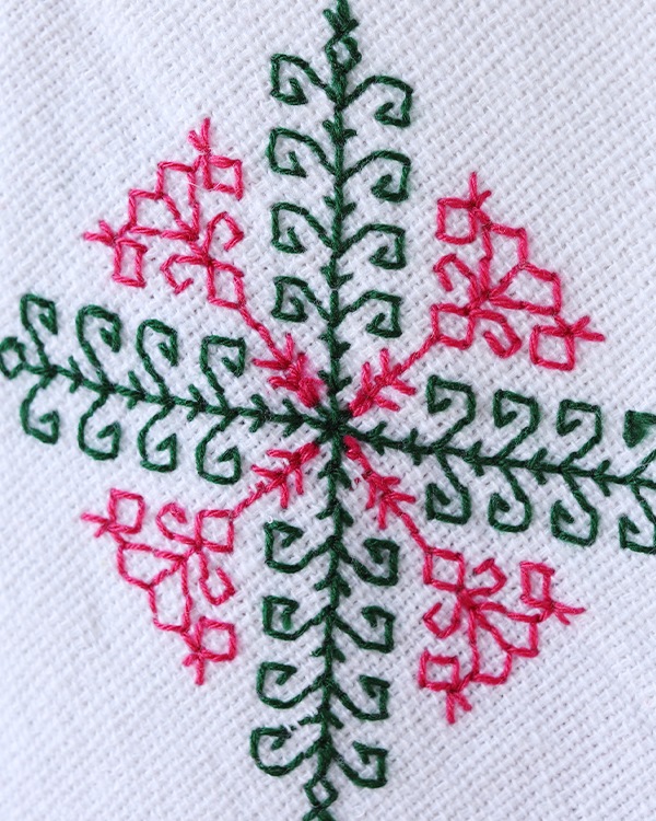 tesoro / メキシコ刺繍ポンチョ / ホワイト｜テソロ(tesoro)公式通販