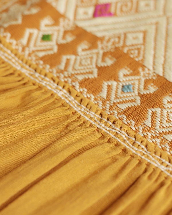 tesoro / 饤󥵡ɽ֥饦 / ޥ