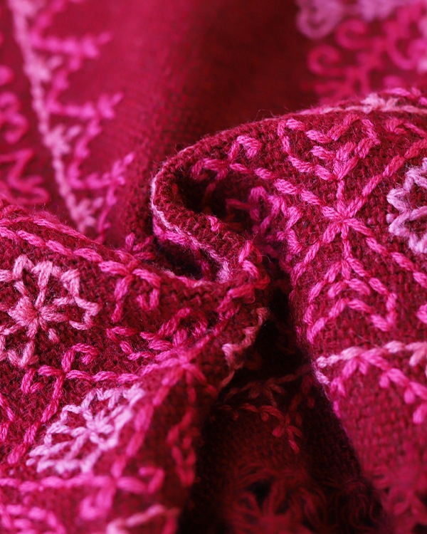 tesoro / メキシコ刺繍ポンチョ / ボルドー｜テソロ(tesoro)公式通販