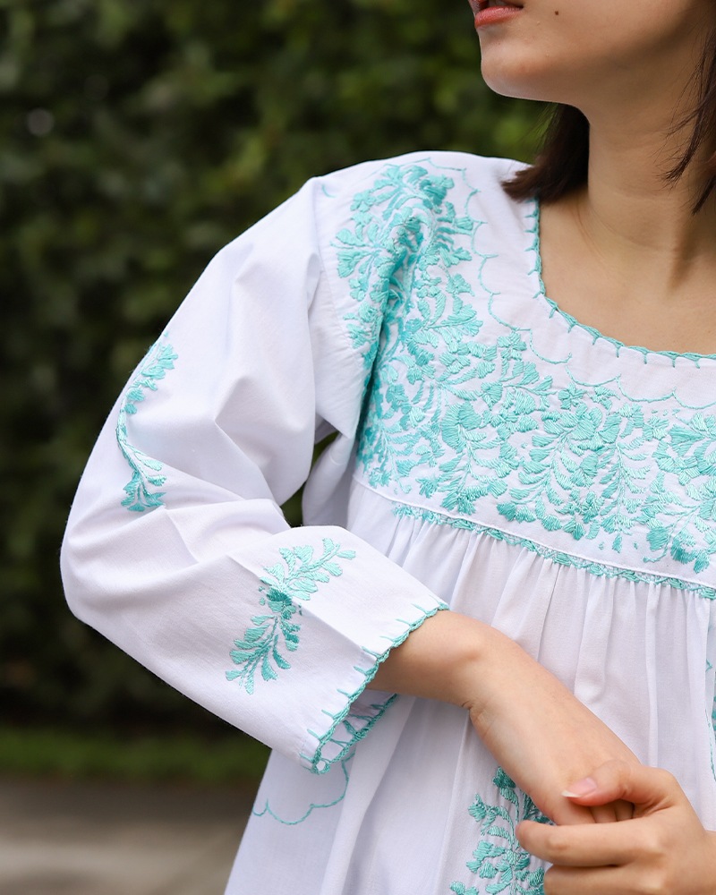 tesoro /High Grade 󥢥ȥˡλɽ֥饦 / ۥ磻ȡߥɥ꡼