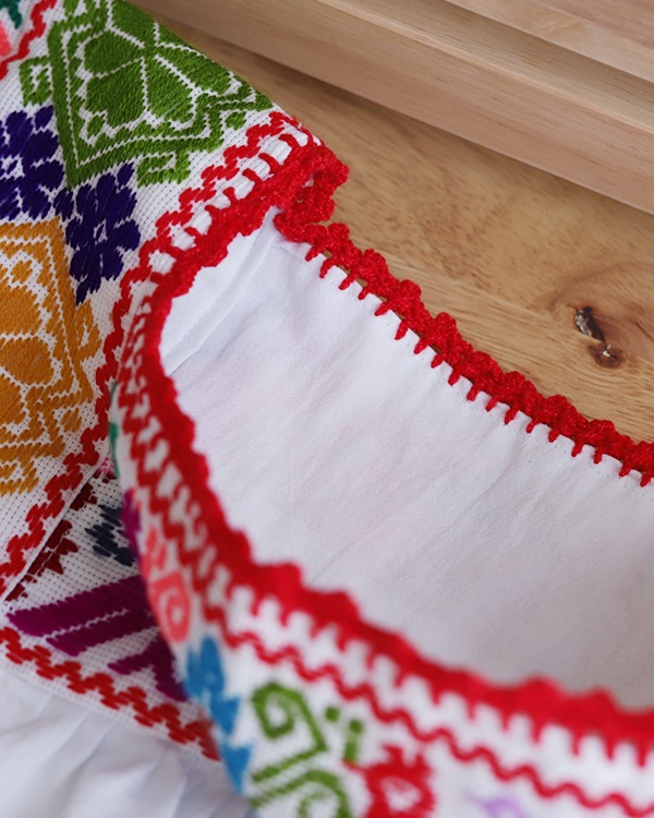 tesoro / ץ֥ɽ Ⱦµ֥饦 / ۥ磻