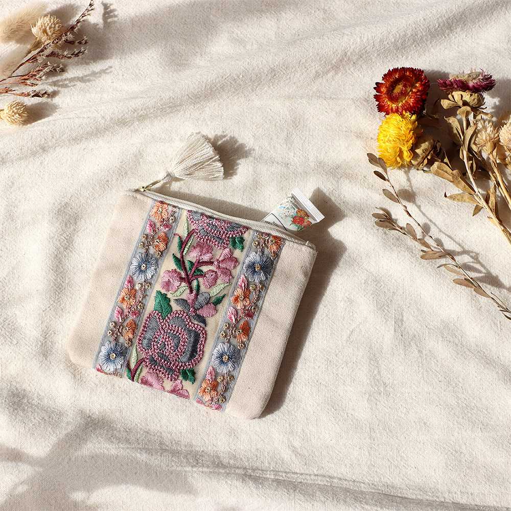 【リュンヌ】インド刺繍リボン・ミニポーチ(S) shanti / インド刺繍リボン ポーチ S [メール便対象品]｜テソロ