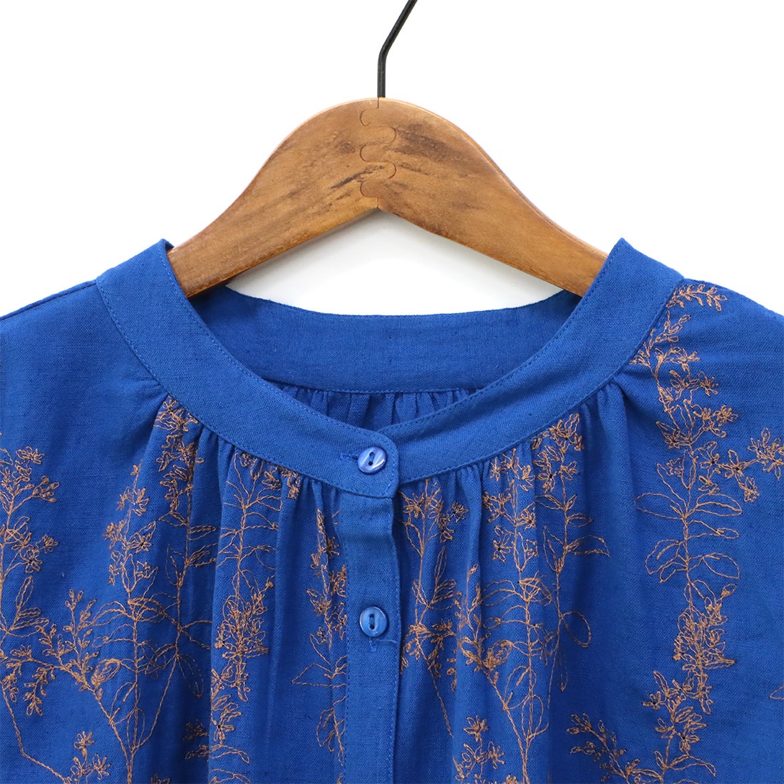 ڿshanti / ֥饦 ꡼֥