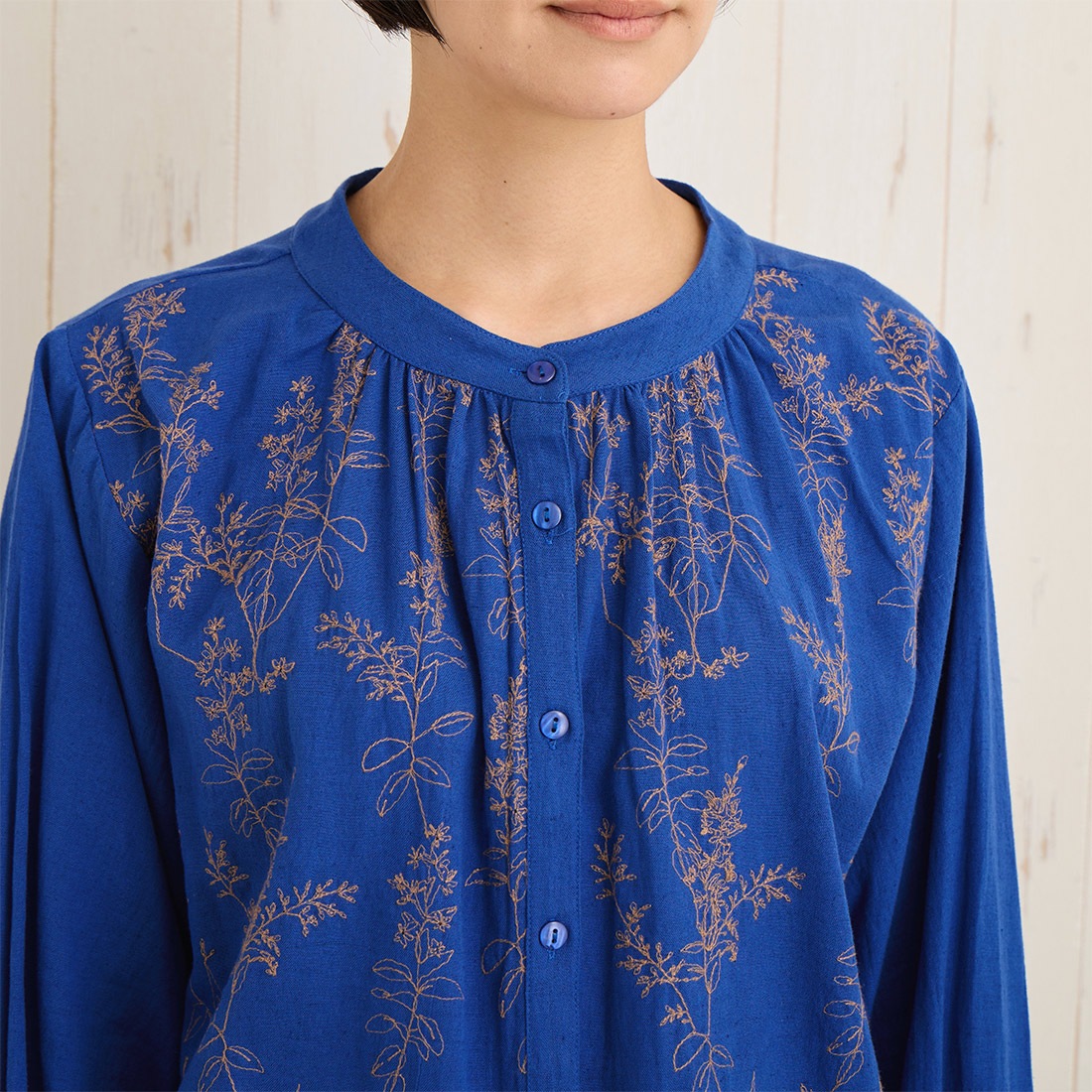 ڿshanti / ֥饦 ꡼֥