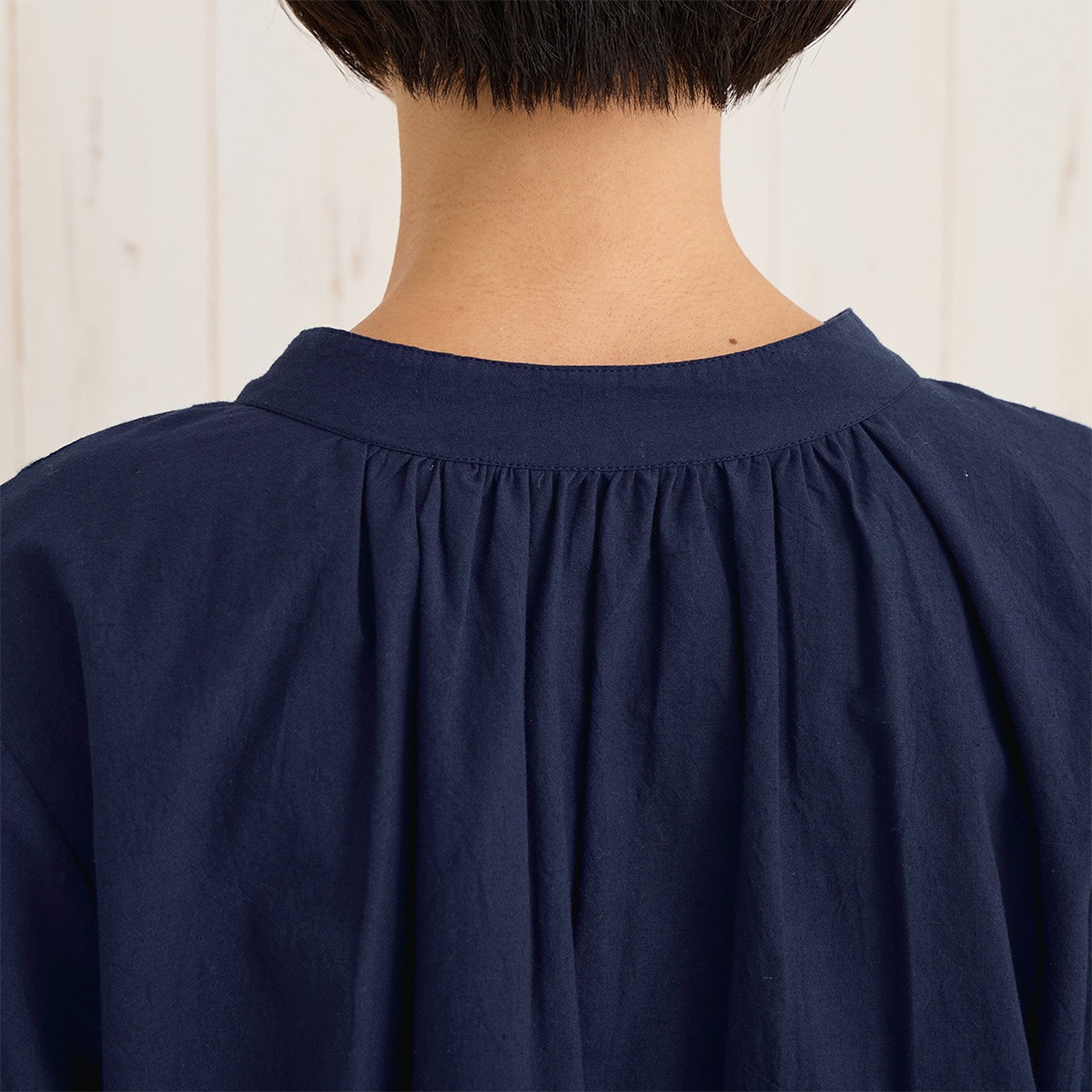 �ڿ����shanti / �֥饦�� ���������